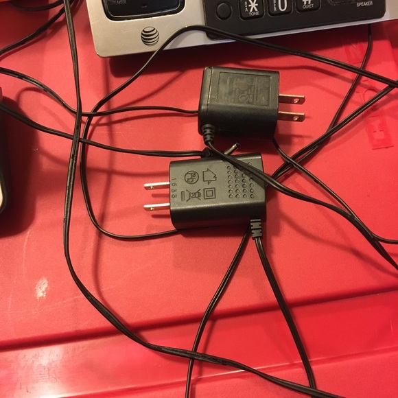 AT&T Handset Cordless Answering System - Picture 2 of 8